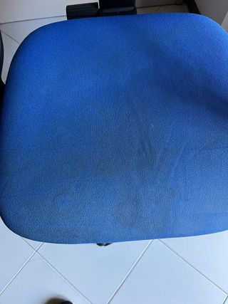 Sedia da ufficio girevole con rotelle