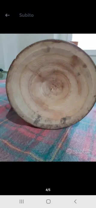 Vaso in legno decorato artigianale