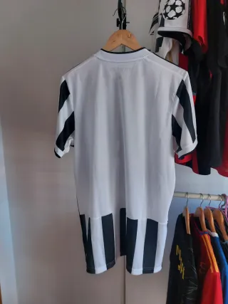 Camisola Oficial Adidas Juventus 20/21