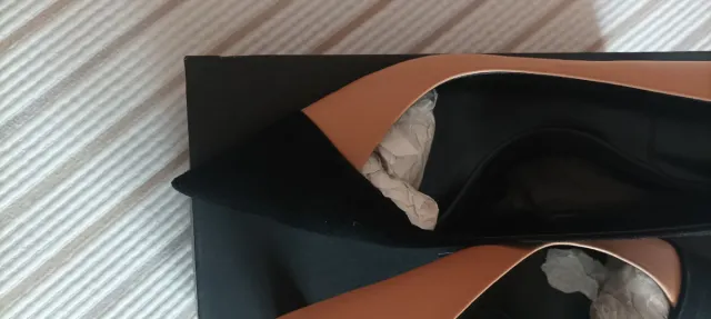 Zapatos Zara Mujer Negros y Marrones