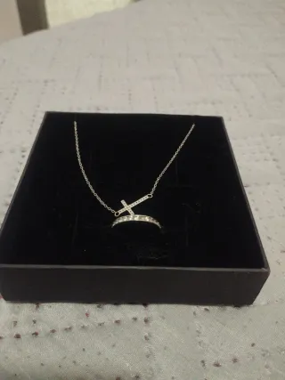 Collar cruz plata y anillo