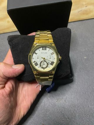 Reloj Skyline Dorado con Esfera Blanca