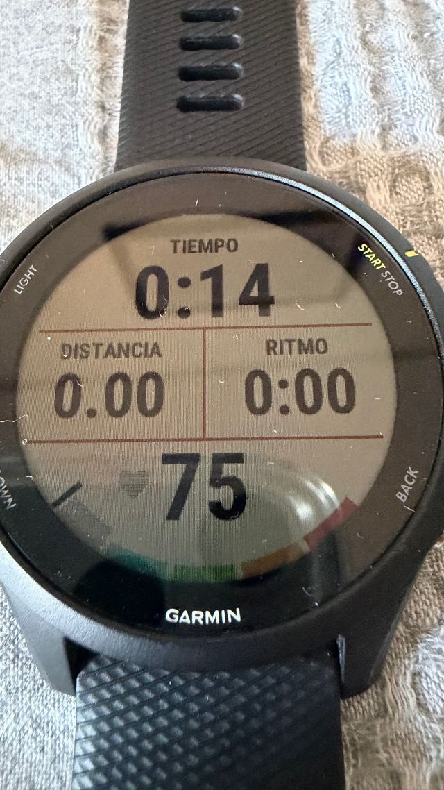 Garmin Forerunner 255 Music!