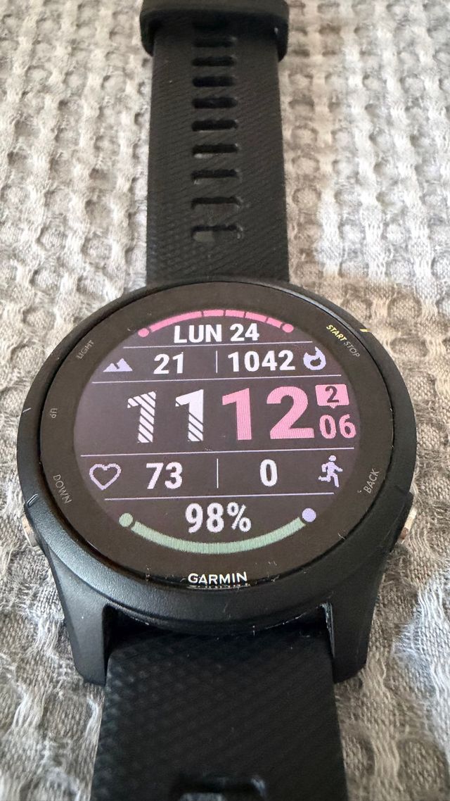 Garmin Forerunner 255 Music!
