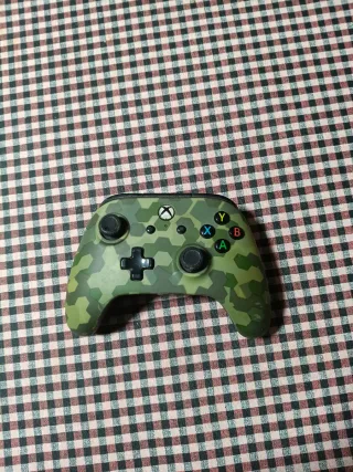 Mando Xbox One Camuflaje