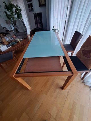 Mesa de comedor cristal y madera