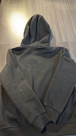 Sudadera CP Company con cremallera y gafas