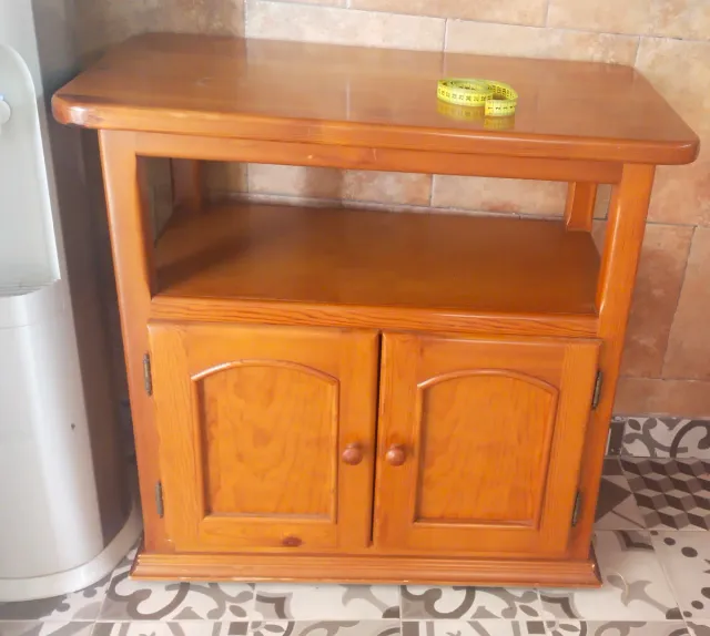 Mueble provenzal de madera