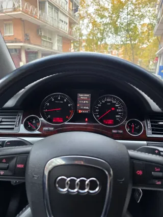 Audi A8 D3 2006