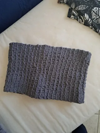 Sciarpa o scaldacollo fatto a mano