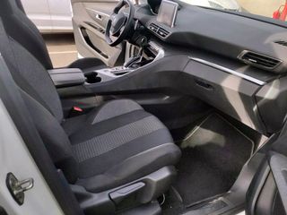 Peugeot 3008 1.5 BlueHDi 130CV S&amp;S Style EAT8