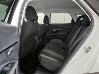 Peugeot 3008 1.5 BlueHDi 130CV S&amp;S Style EAT8