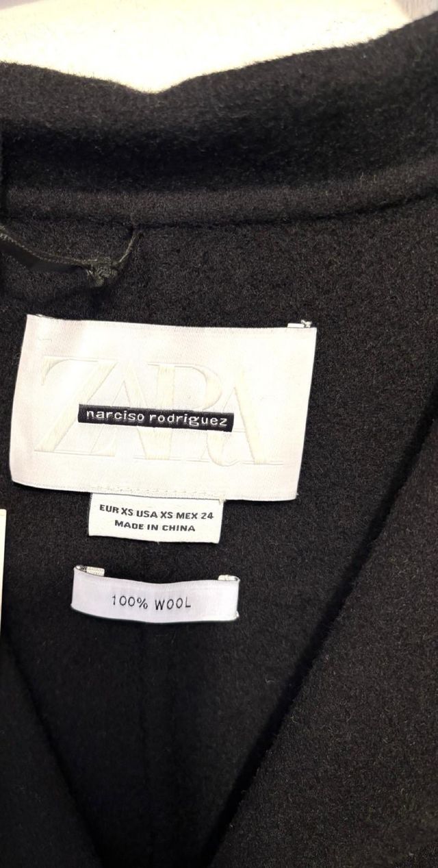 Americana lana negra