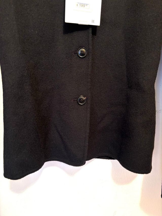 Americana lana negra