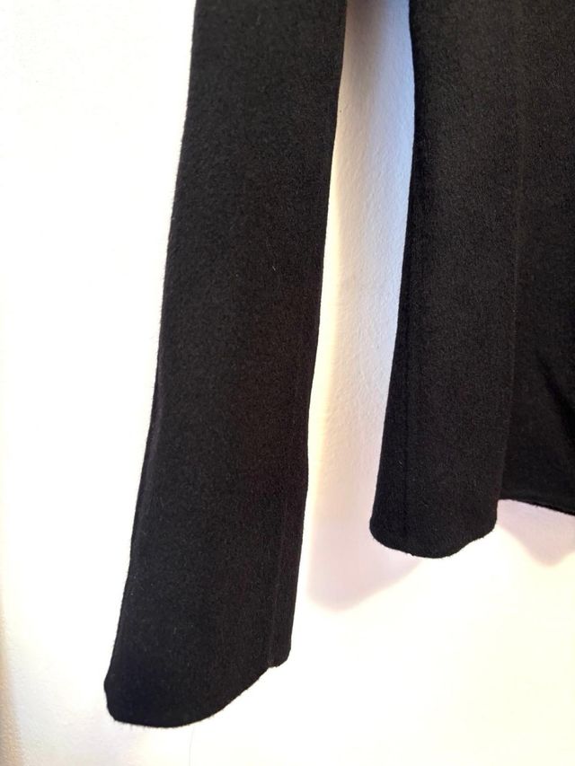 Americana lana negra