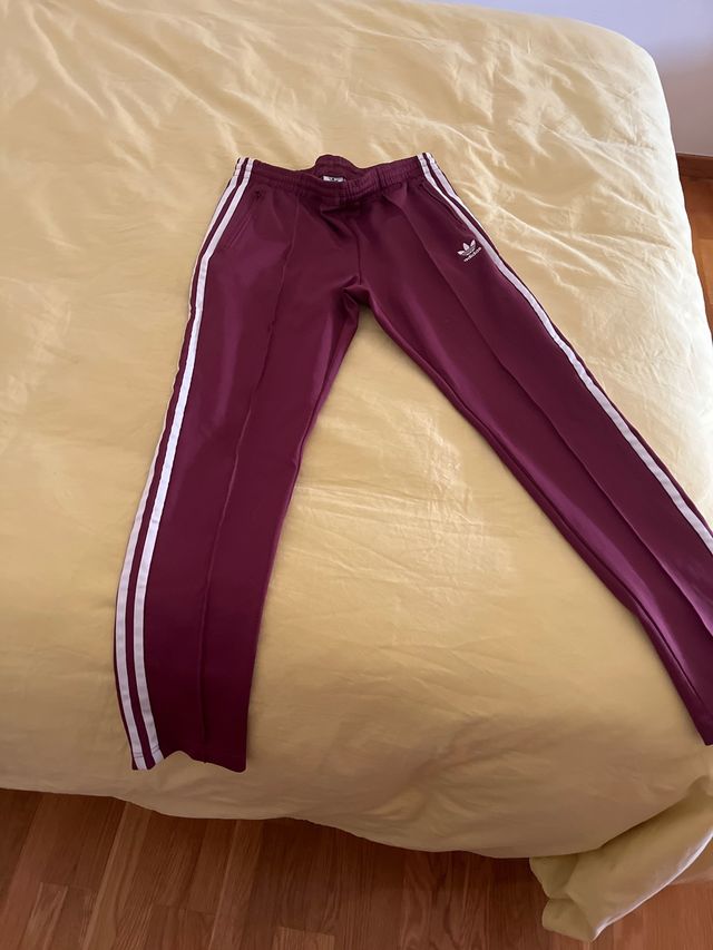 Pantalón original deportivo Adidas morado