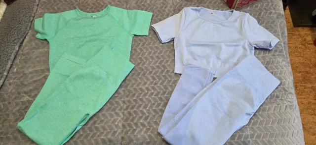 Conjuntos deportivos mujer