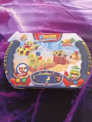 T-RACERS Eagle Jump Challenge