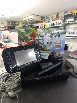 Nintendo Wii U MarioKart 8 Premium Pack