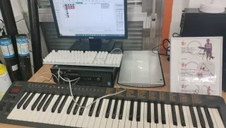 Teclado MIDI Evolution MK-261