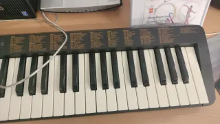 Teclado MIDI Evolution MK-261