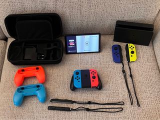 Nintendo Switch + Accesorios