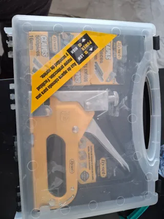Pistola Grapadora liyset