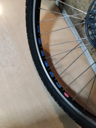 Rueda Trasera 26 Buje 140mm Cierre Rápido