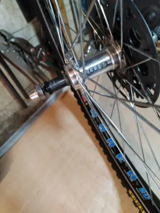 Rueda Trasera 26 Buje 140mm Cierre Rápido