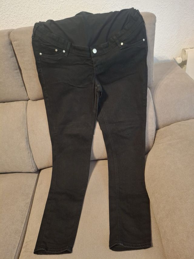 Pantalones premamá tallas grandes