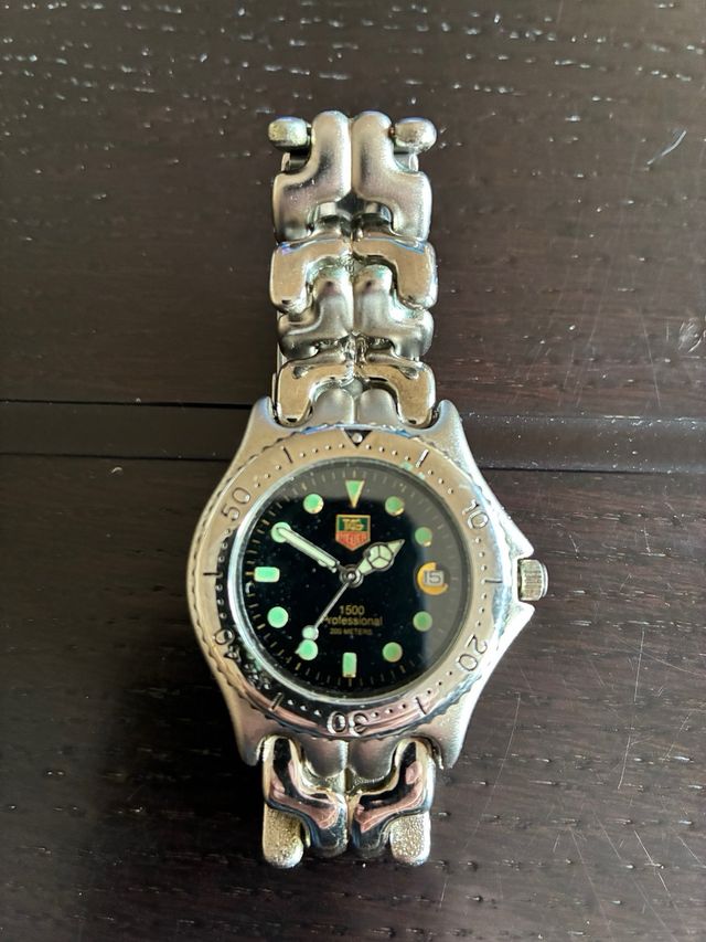 Reloj Pulsera de Cuarzo. Elegante.