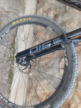 Bicicleta da montagna Orbea Oiz m30 2022 taglia L con doppia sospensione