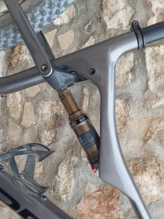 Bicicleta da montagna Orbea Oiz m30 2022 taglia L con doppia sospensione