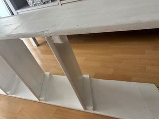 Escalera madera blanca