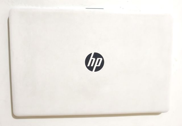 Portátil HP 15-BD0007ns SSD Blanco