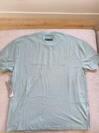 Camiseta Essentials verde