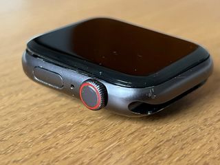 Apple Watch SE 44mm GPS + Cellular Grigio Siderale