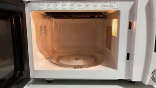 Microondas Candy Grill 22L