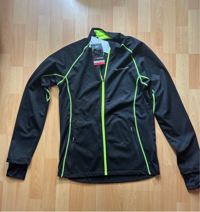 Chaqueta Outpace Running Impermeable