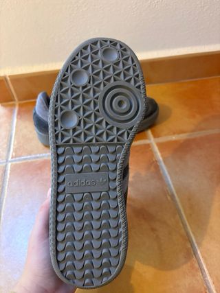 Zapatos Adidas Samba Hombre Grises