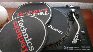 Plato Giradiscos American Audio TTD-2400 USB