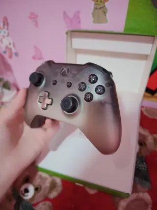 Mando Xbox One edición especial Phantom Black