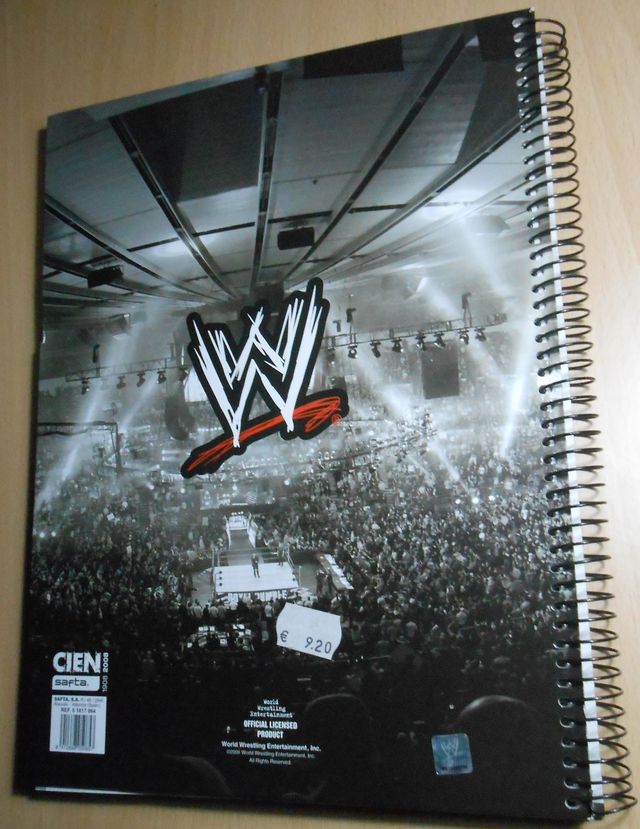 Quaderno WWE con lottatori
