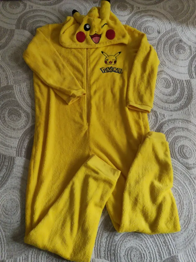DISFRAZ POKÉMON