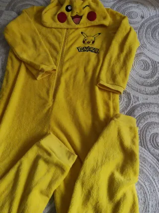 DISFRAZ POKÉMON