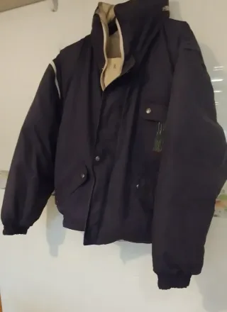 Parka de plumas hombre azul marino y beige