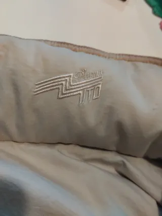 Parka de plumas hombre azul marino y beige