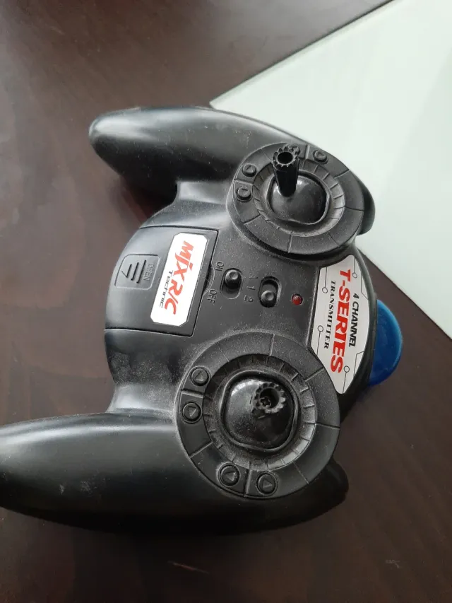 Helicóptero radiocontrol T54