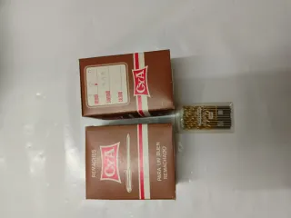 Lote remaches + brocas HSS.