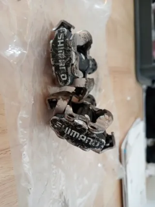 Pedales Shimano PD-M520 SPD para calas